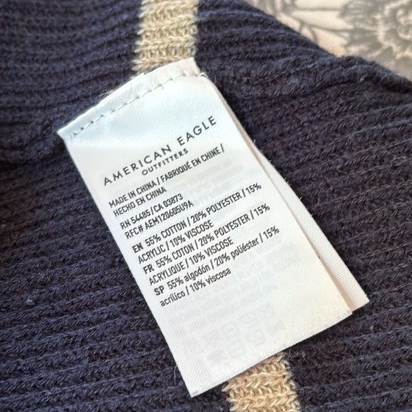 AE Jegging Fit Sweater - Picture 7 of 8